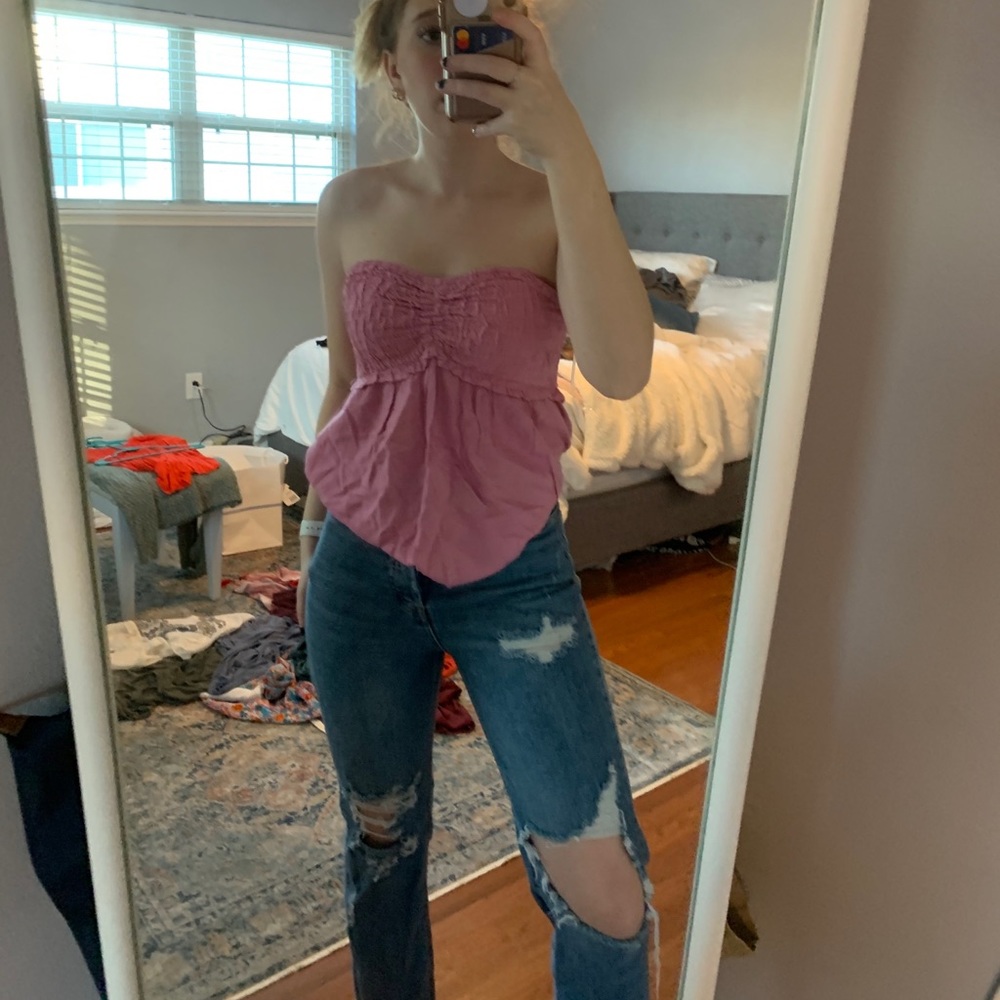 pink strapless top
